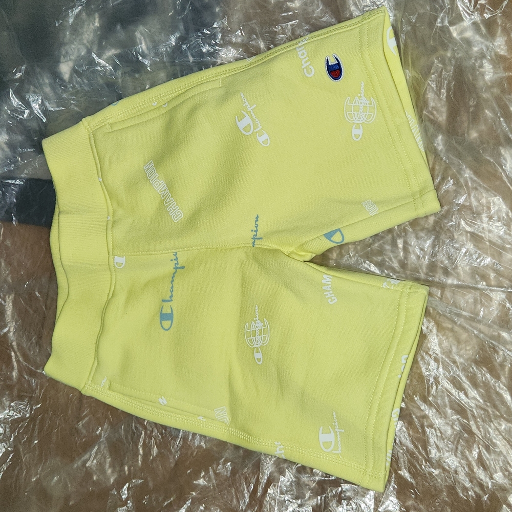CHAMPION MULTI LOGO MIX SHORTS SIZE 6 NEW CADMIUM COMFORTABLE RARE